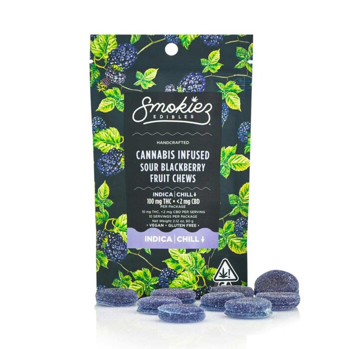 product_9e59ce52-bcbe-4605-ab46-665ad35f5d20 Smokiez Chews Indica Sour Blackberry 100mg - Image 1